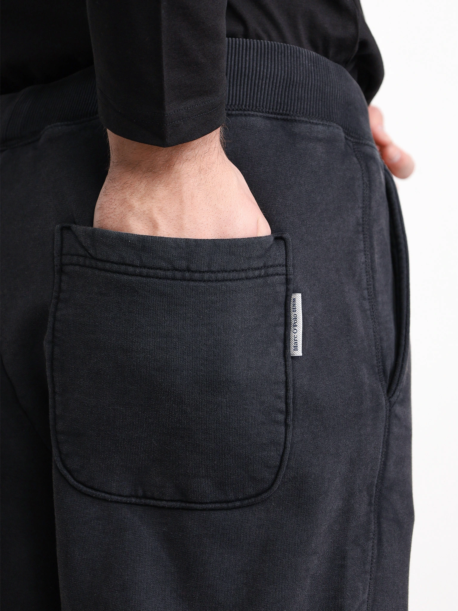 Брюки трикотажные графитового цвета 